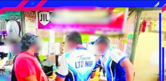 Two persons were arrested by the LTO-NIR in an entrapment operation targeting alleged fixers involved in the issuance and printing of fake driver’s licenses at a shop in downtown Bacolod City on Friday, August 14. LTO-NIR PHOTO
