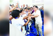 Marcos: SONA promises must turn into results President Ferdinand Marcos Jr. congratulates the more than 1,150 students of the Technical Education and Skills Development Authority (TESDA) during a mass graduation in Laoag City, Ilocos Norte on Aug. 7, 2028, advising them to use their skills wisely and for the good of the country. Marcos says the commitments made in his fifth State of the Nation Address (SONA) must now translate into concrete programs and tangible results, stressing that delivering on those promises is the real work facing the government. PCO