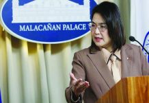 Palace: Investigate politicians allegedly backed by China Palace Press Officer Claire Castro did not name any politician but stressed that elected officials must never become dependent on a foreign power for political survival at the expense of the country’s interests.