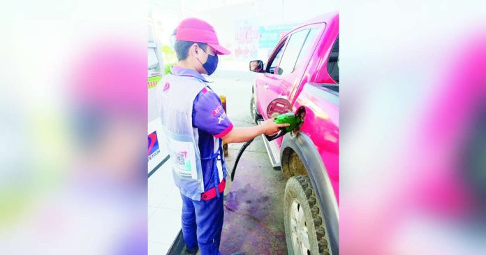 fuel prices_compressed_superimposed Gasoline prices will be slashed by P4.70 per liter across all grades, diesel prices will be reduced by P4.30 per liter, and kerosene prices will drop by P4.88 per liter beginning today, August 11, 2026. PN FILE PHOTO