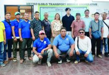 Drivers from the Metro Iloilo Transport Service Cooperative join Hino Motors Philippines’ Aftersales Training Department and Hino Panay personnel.
