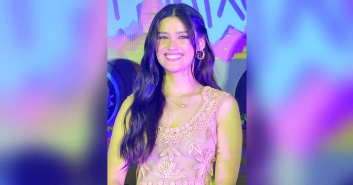 liza s copy_superimposed Liza Soberano