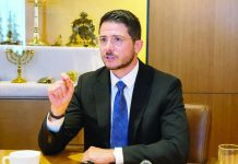 ISRAEL BATTLES AI-ERA INFO WAR: Truth, firsthand experience strongest weapons vs misinformation – envoy There is a coordinated propaganda campaign seeking to isolate Israel internationally, says Israel’s first Special Envoy to the Christian World, George Deek. “They are trying to falsify Israeli reality and Israeli history in a way that will make people turn against Israel worldwide,” he says during a media dialogue with Filipino journalists, including Panay News, in Jerusalem on August 6, 2026. MAI LADIAO/PN