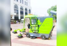 The electric mini sweeper simultaneously sweeps and vacuums waste as it travels through public spaces, including corners and other areas that may be difficult to clean manually. The Iloilo City government has bought one to reduce reliance on manpower and reach narrow and linear areas where the city’s larger sweeper truck cannot operate efficiently because of space and access limitations. ILOILO CITY GOV’T