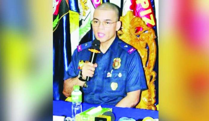 mai student drug_compressed_superimposed “I am not satisfied that the case simply ended with the filing of charges and the posting of bail. These are minors who need intervention. They should be guided and rehabilitated to prevent them from becoming repeat offenders,” says Brigadier General Randulf Tuaño, Western Visayas police director, referring to the students recently caught with marijuana in Iloilo City.