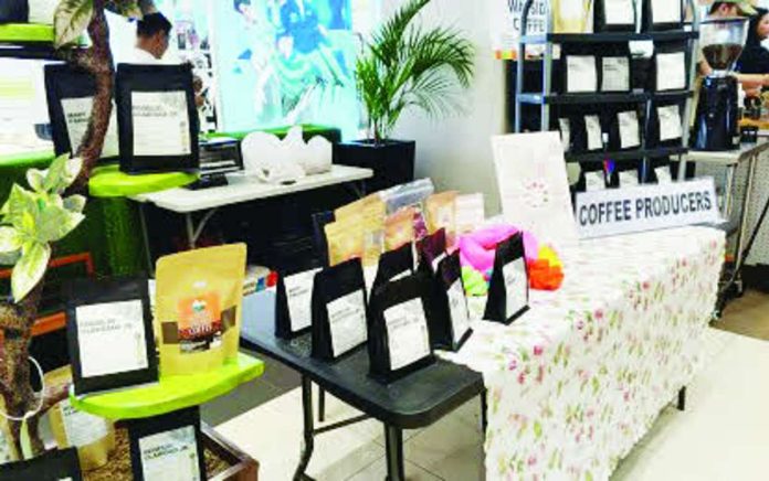 Coffee produced by farmers assisted by the Negros Occidental Provincial Environment and Management Office is exhibited at the 2026 Negros Island Coffee Fiesta lfrom Aug. 7 to 9, 2026. The event gathered more than 30 exhibitors, comprising homegrown cafés, coffee producers, roasters, and artisans. PNA photo by Nanette Guadalquiver