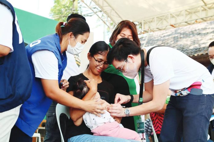 neljoy hepa PROTECTION FROM HEPA B. A health worker administers a vaccine to a child as her mother holds her during an immunization activity. The Department of Health is targeting 85,622 individuals, primarily children, for hepatitis B vaccination across Western Visayas. DOH-6