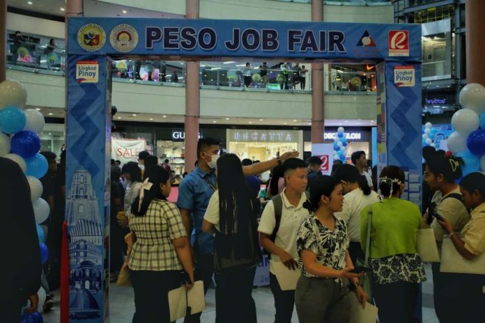neljoy_job_fair_(2)_compressed_compressed_compressed_resized JOBS WITHIN REACH. Jobseekers flock to the 89th Iloilo City Charter Day job fair where 222 applicants were hired on the spot and thousands more pursued employment opportunities offered by 120 participating employers and recruitment agencies. ALLEN ANIMAS