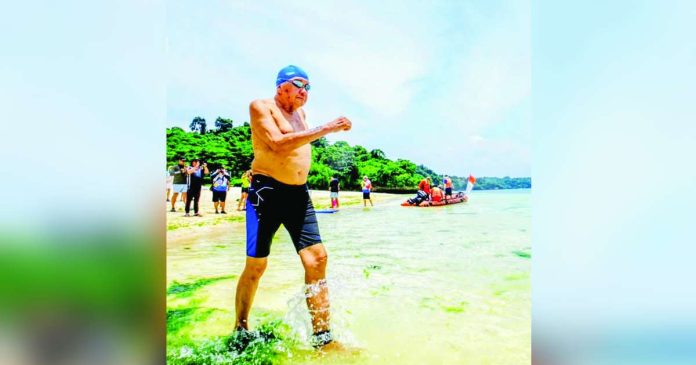 sports Della copy_compressed_superimposed Ilonggo Vernan Certeza, 85, became the oldest swimmer in the 3K festival event of the 4th Southeast Asia Open Water Championships at Boracay Newcoast in Malay, Aklan. PHOTO COURTESY OF PAI/PET SALVADOR