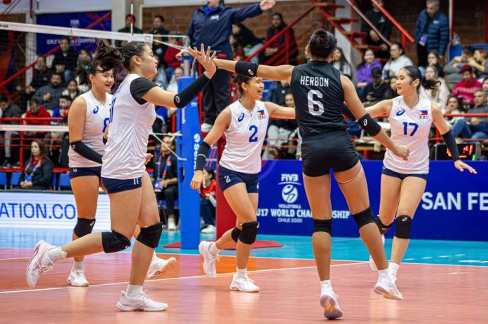 Alas Pilipinas Girls squandered a 15-5 advantage in the pivotal third set as Peru rallied to hand the Filipinas their second defeat in the FIVB Volleyball Girls’ U17 World Championship in San Felipe, Chile. FIVB PHOTO