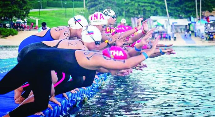 Competitors prepare to plunge into the waters during one of the events of the 4th Southeast Asian Open Water Swimming Championships at Boracay Newcoast in Malay, Aklan. PAI