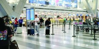 International passengers queue at airline check-in counters inside the Ninoy Aquino International Airport (NAIA) Terminal 3. The Senate is prioritizing the passage of a measure this year to abolish the travel tax to stimulate tourism and provide financial relief to outbound travelers. PN PHOTO