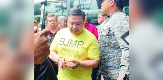 Sen. Jinggoy Estrada faces plunder and graft charges over an alleged P500-million flood control kickback scheme. ESTRADA