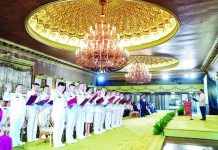 21 PCG FLAG OFFICERS PROMOTED: Higher ranks demand integrity, stronger maritime leadership President Ferdinand R. Marcos Jr. (right) on Tuesday urged newly promoted Philippine Coast Guard flag officers to lead with courage and integrity as they take on greater responsibilities in protecting Filipinos and the country’s waters. PCO