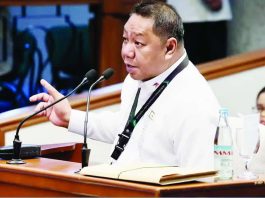 SEC: Companies not required to declare dividends Securities and Exchange Commission’s Company Registration and Monitoring Department Director, lawyer Gerardo Del Rosario stands witness in the Senate impeachment court on September 22, 2026. INQUIRER / NIÑO JESUS ORBETA