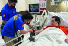 Sandiganbayan orders Romualdez jail transfer Personnel of the Criminal Investigation and Detection Group takes fingerprint samples from former House Speaker Martin Romualdez at the Cardinal Santos Medical Center in San Juan City, where he was arrested on September 7.