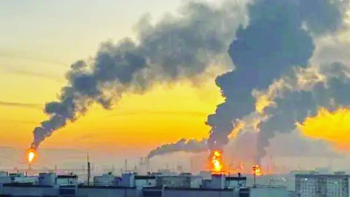 Ukraine_copy_compressed_resized A Moscow oil refinery is on fire after Ukrainian drone attack. Ukraine has fired its largest drone attack on Russia, hitting the main oil refinery and a residential building. BBC