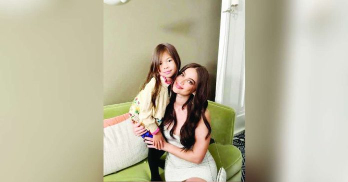 anne curtis copy_compressed_superimposed Anne Curtis and her daughter Dahlia. @ANNECURTISSMITH/INSTAGRAM PHOTO
