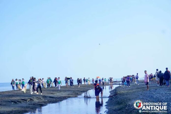antique_coastal_cleanup_compressed_resized Over 600 volunteers, including government employees and local residents, scour the shoreline of Belison, Antique for plastic waste and marine debris during the 2026 International Coastal Cleanup on Saturday, Sept. 19, 2026. PROVINCE OF Antique/FACEBOOK PHOTO