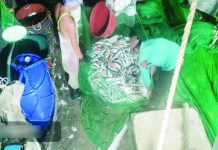 Personnel of the Panay Municipal Police Station and the Panay Municipal Environment and Natural Resources Office seized 150 kilograms of assorted fish with an estimated market value of P30,000 during an anti-illegal fishing operation on September 17 off the coast of Panay, Capiz. PHOTO COURTESY OF PRO-6