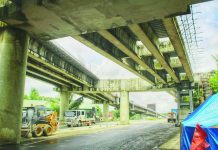 Construction of the Aganan Flyover in Pavia, Iloilo shifts into high gear. The Department of Public Works and Highways targets the opening of its southbound section by December 2026. Additional workers and equipment have been deployed to accelerate construction, while the entire flyover is targeted for completion by March 2027. ALLEN ANIMAS/PN