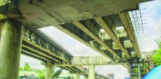 Construction of the Aganan Flyover in Pavia, Iloilo shifts into high gear. The Department of Public Works and Highways targets the opening of its southbound section by December 2026. Additional workers and equipment have been deployed to accelerate construction, while the entire flyover is targeted for completion by March 2027. ALLEN ANIMAS/PN