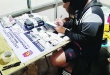 P4.83-M ‘shabu’ seized, two suspects nabbed in La Paz Authorities conduct an on-site inventory of the 710 grams of suspected shabu valued at P4,828,000, along with paraphernalia and buy-bust money, seized during an early morning raid in Barangay San Isidro, La Paz, Iloilo City on Monday, August 31, 2026. ICPO PHOTO