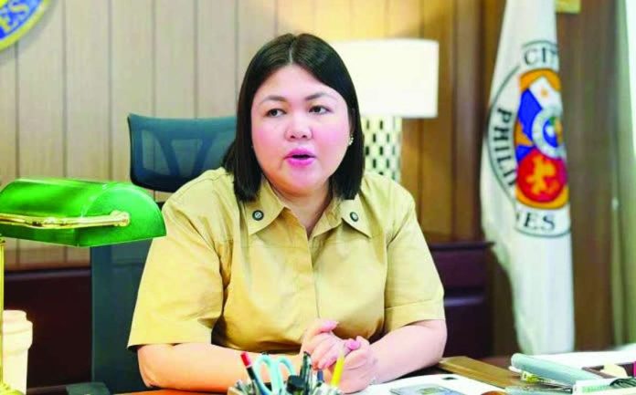 mai_new_power_sources_copy_compressed_resized “We understand the frustration of our fellow Ilonggos because of these continuing power interruptions and rotational brownouts. We know how these disruptions affect our families, businesses, workers, and our daily lives,” says Mayor Raisa Treñas of Iloilo City.