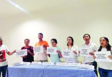 HIDDEN AGENDA | Watchdogs: BSKE delay aim to build 2028 election grassroots political machinery Members of Kahublagan Kontra Korapsyon and Pamatan-on Kontra Korapsyon hold protest placards opposing the proposed postponement of the November 2 Barangay and Sangguniang Kabataan Elections. The watchdogs warned that extending incumbent village officials’ terms to 2028 denies voters their rights and risks building political machinery for the next presidential election. NELJOY N. GALIGAO/PN
