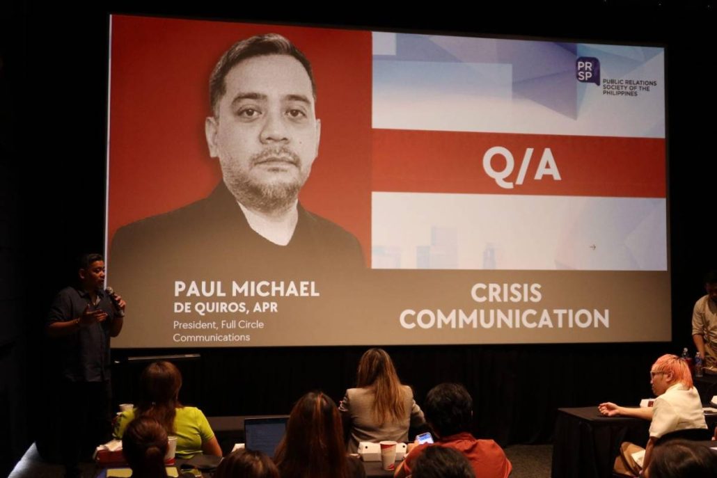 Paul Michael de Quiros, APR, President of Full Circle Communications, speaks during a Q&A session on crisis communication at the PRSP Professional Development Program in Cebu.