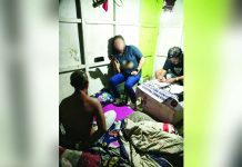 Fish vendor yields over P700K ‘shabu’ in Oton Police caught alias “Banong” (left) with P714,000 worth of suspected shabu during an anti-illegal drug operation in Barangay Poblacion South, Oton, Iloilo on Oct. 7, 2026. IPPO PHOTO
