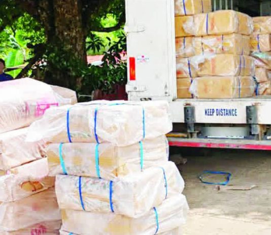 P4.35-M suspected illicit cigarettes sized in Ilog Suspected illicit cigarettes valued at P4.35 million were confiscated during a joint law enforcement operation in Barangay Balicotoc, Ilog, Negros Occidental, on October 18, 2026. Police arrested two men in connection with the shipment. PRO-NIR PHOTO
