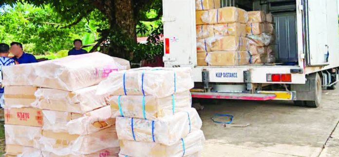 Ilog cigars copy_compressed Suspected illicit cigarettes valued at P4.35 million were confiscated during a joint law enforcement operation in Barangay Balicotoc, Ilog, Negros Occidental, on October 18, 2026. Police arrested two men in connection with the shipment. PRO-NIR PHOTO