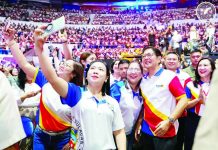 Marcos urges teachers to mold discerning, principled Filipinos President Ferdinand R. Marcos Jr. on Monday joined the nation in celebrating National Teachers’ Day, paying tribute to educators for their sacrifices and the vital role they play in shaping the country’s future. PCO