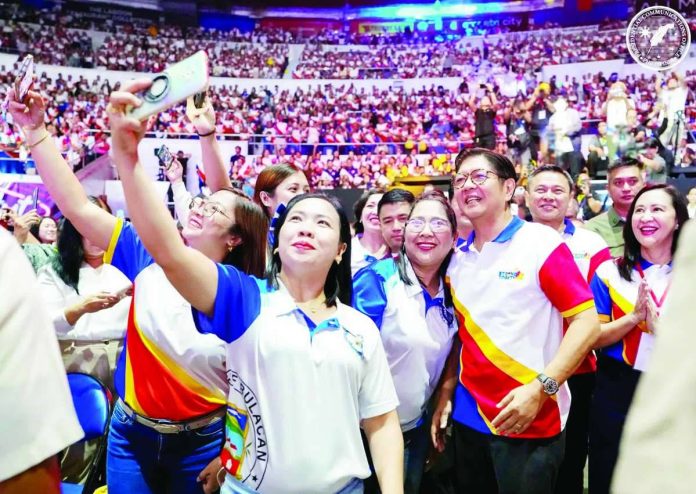 Marcos_copy_compressed_resized President Ferdinand R. Marcos Jr. on Monday joined the nation in celebrating National Teachers’ Day, paying tribute to educators for their sacrifices and the vital role they play in shaping the country’s future. PCO