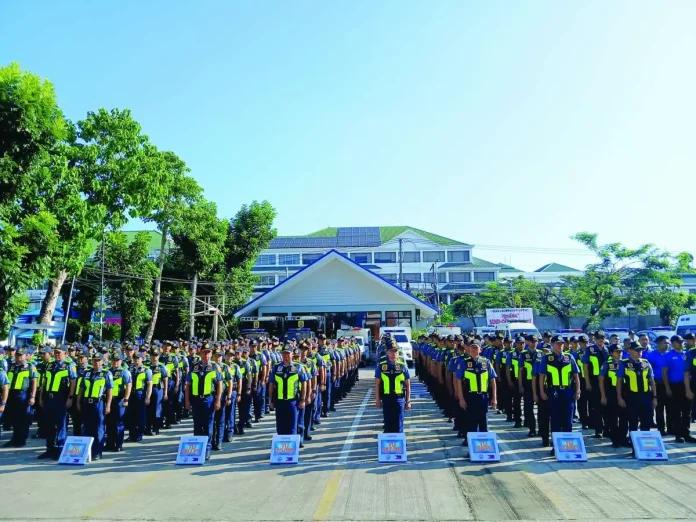 MassKara_security_compressed_resized A total of 3,258 security personnel from the Philippine National Police and other law enforcement and support agencies will secure the 47th MassKara Festival in Bacolod City, which runs from October 1 to 18, 2026. MERLINDA A. PEDROSA/WDJ PHOTO