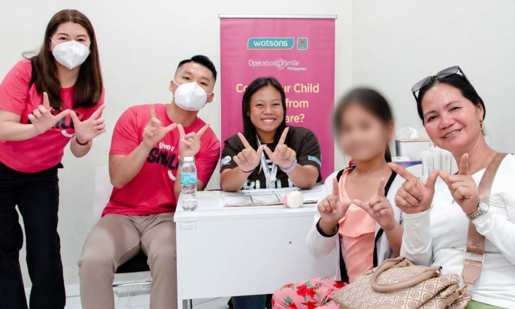 Local and international Watsons employee volunteers take part in the Cebu medical mission, supporting patient and family coordination and experiencing firsthand how they can contribute to the communities they serve.