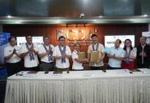 A new walkable city is set to rise in Tarlac as Pag-IBIG Fund and the BCDA have partnered to pursue a walk-to-work township in New Clark City and explore development opportunities on other government lands, advancing President Marcos Jr.’s Expanded 4PH Program. The envisioned township will bring affordable homes closer to workplaces, commercial areas, recreational spaces, and essential services, helping workers and their families spend less time commuting and more time together. Through Pag-IBIG Fund’s affordable housing financing, qualified homebuyers may also benefit from a 3% subsidized interest rate and promotional rates of 4.5% and 5.75% per annum for eligible housing loans, making homeownership more accessible to Filipino families. Photo shows (from left) Pag-IBIG Fund Acting Deputy CEO Atty. Marcial C. Pimentel Jr., Deputy CEOs Benjamin R. Felix Jr. and Alexander Hilario G. Aguilar; DHSUD Secretary and Pag-IBIG Fund Board Chairman Engr. Jose Ramon P. Aliling; Pag-IBIG Fund CEO Marilene C. Acosta; BCDA President and CEO Engr. Joshua M. Bingcang, Chairman Atty. Jerry Marasigan, Executive Vice President and COO Gisela Z. Kalalo, and Board Director Gerard R. Seno.