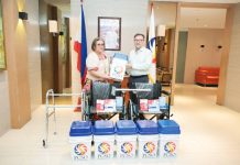 PCSO turns over medical devices to NCSC-NCR Philippine Charity Sweepstakes Office's (PCSO) General Manager Melquiades A. Robles (right) turns over medical devices and charitimba food packs to National Commission of Senior Citizens-National Capital Region's Commissioner Gloria Mercado.