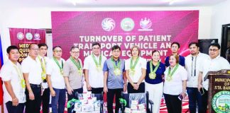 PCSO makes good on PBBM’s vow to Pangasinan town with PTV, medical equipment donation Philippine Charity Sweepstakes Office’s General Manager Melquiades A. Robles (fifth from left) leads the turnover of medical equipment and medicines to the Municipality of Santa Barbara in Pangasinan.