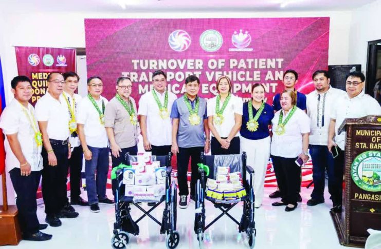PCSO makes good on PBBM’s vow to Pangasinan town with PTV, medical equipment donation Philippine Charity Sweepstakes Office’s General Manager Melquiades A. Robles (fifth from left) leads the turnover of medical equipment and medicines to the Municipality of Santa Barbara in Pangasinan.