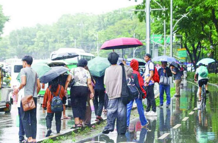Routine rainfall cuts Filipinos’ work hours, hitting day-to-day, contractual workers Routine rainfall is associated with statistically significant reductions in weekly working hours among Filipino workers. Workers in day-to-day and short-term employment arrangements, particularly those in agriculture, fisheries, construction, transport, and other outdoor occupations, are more vulnerable to income losses during rainy periods. PNA