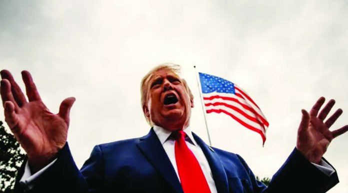 US_copy_compressed_resized President Donald Trump says the United States is looking "very strongly" at the case of a Russian lab technician who died at a plague research center in Siberia but has not discussed it with the Kremlin. BBC