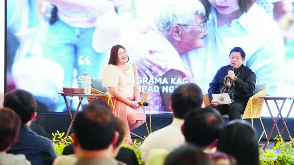 Mayor Raisa Treñas joins Atty. Jobert Peñaflorida, host of the special Q&A segment, for a meaningful conversation during her 2026 State of the City Address, highlighting the programs, progress, and people at the heart of Iloilo City’s development. ILOILO CITY PIO PHOTO
