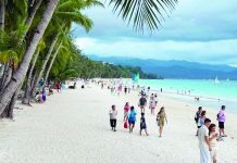 Boracay shines in US, UK Condé Nast awards 2026 Boracay Island secures top rankings in the 2026 Condé Nast Traveler Readers’ Choice Awards. RELAKS KA LANG CH/FACEBOOK PHOTO