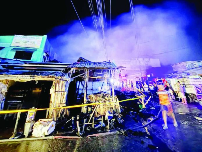 The fire at the Estancia, Iloilo public market spread rapidly because most of the structures were built with mixed construction materials, making them particularly vulnerable to the flames. Firefighters from Estancia, Balasan, Batad, Carles, San Dionisio, Sara, Concepcion, Ajuy and Lemery joined forces to contain the blaze.