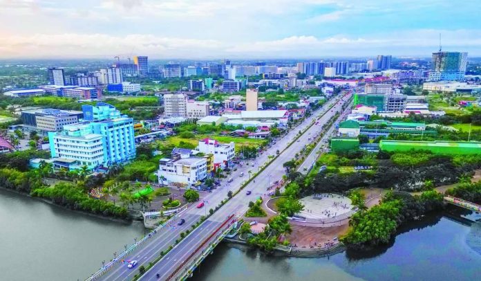 Iloilo City is an investment hotspot, with its rich pool of skilled human resources and extensive infrastructure that facilitates business growth. These provide opportunities to grow investments. ILOILO CITY GOV’T