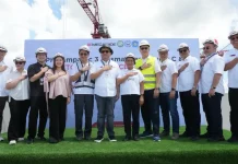Pag-IBIG Fund, Megawide mark first topping-off milestone under Expanded 4PH partnership Pag-IBIG Fund and the Department of Human Settlements and Urban Development (DHSUD) marked the first day of National Shelter Month with the topping-off of two residential towers at JAB Residences in Dasmariñas City, Cavite, on Thursday, October 1. Developed by Megawide Dreamrise Residences, Inc., JAB Residences features 17 five-story residential buildings with nearly 4,000 condominium units for Filipino workers and their families under President Ferdinand R. Marcos Jr.’s Expanded Pambansang Pabahay para sa Pilipino (Expanded 4PH) Program. In photo, from left: Megawide Group CFO Jez dela Cruz; PH1 World Developers President Gigi Alcantara; Dasmariñas City Mayor Elpidio “Third” Austria Barzaga III; Cavite 4th District Rep. Jennifer Austria-Barzaga; Megawide Chairman, President and CEO Engr. Edgar B. Saavedra; DHSUD Secretary and Pag-IBIG Fund Board Chairman Jose Ramon P. Aliling; Pag-IBIG Fund CEO Marilene C. Acosta; Megawide COO Frederick Tan; Megawide Chief Business Development Officer Jaime Feliciano; Pag-IBIG Fund Deputy CEO Alexander Hilario G. Aguilar; DHSUD Senior Undersecretary Eduardo Robles Jr.; and Pag-IBIG Fund Deputy CEO Benjamin R. Felix Jr.