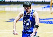 Adamson University Soaring Falcons’ Matthew Erolon celebrates after sinking a crucial go-ahead three-pointer against De La Salle University Green Archers in their UAAP Season 89 men’s basketball encounter. UAAP